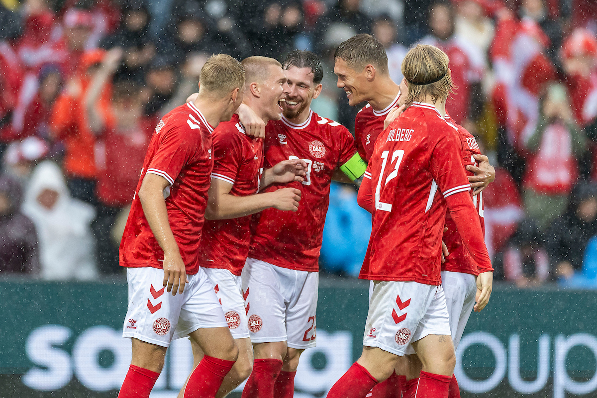 background-image-mobile